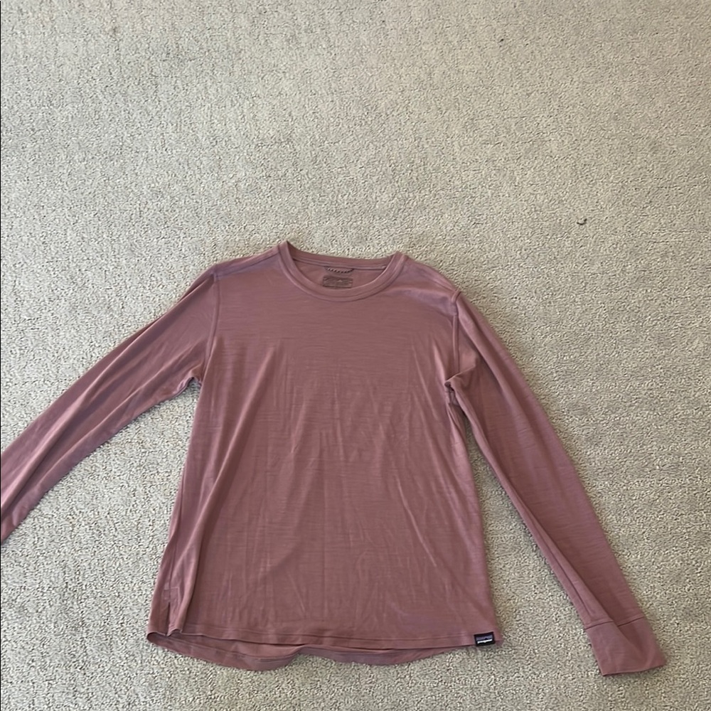 Patagonia Women's Long Sleeve Capilene Cool Merino Mauve Top - Size M